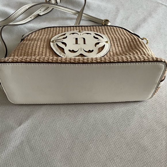 Nanette Lepore faux straw crossbody bag. - Picture 3 of 8